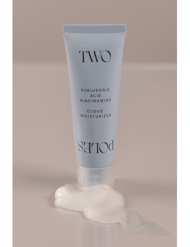 CLOUD MOISTURIZER TWO POLES
